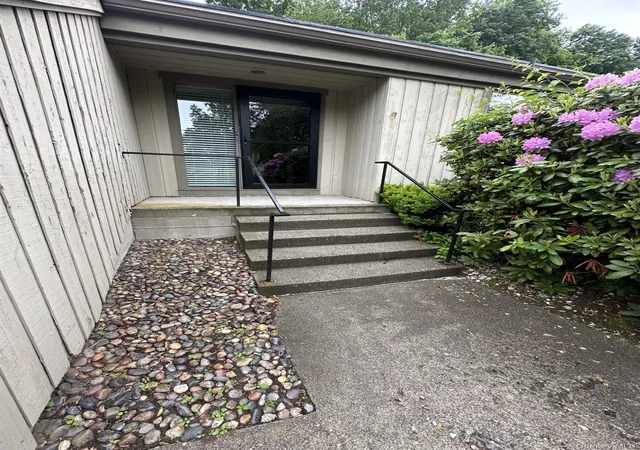 Photo 2 of Condo for sale at 481a Heritage Hills #A, Somers, NY 10589 | MLS# 1012375 | Listing updated on 2026-09-14