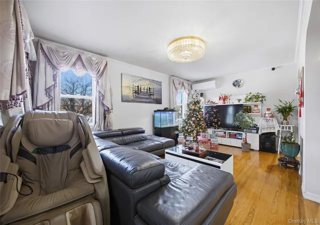 Photo 3 of Single family home for sale at 32 03 Clearview Expy, Bayside, NY 11361 | MLS# 1013428 | Listing updated on 2026-09-28