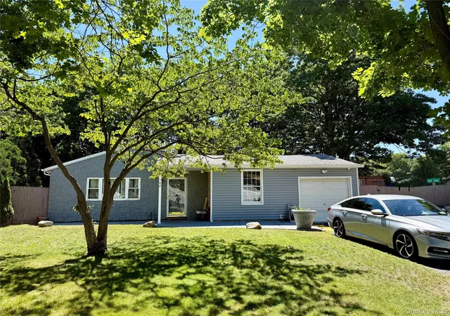 Photo 2 of Single family home for sale at 142 Palmer St, Islip, NY 11717 | MLS# 1015160 | Listing updated on 2026-09-12