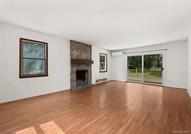 Photo 3 of Single family home for sale at 9 Stewart Rd, Lewisboro, NY 10590 | MLS# 1016167 | Listing updated on 2026-09-14