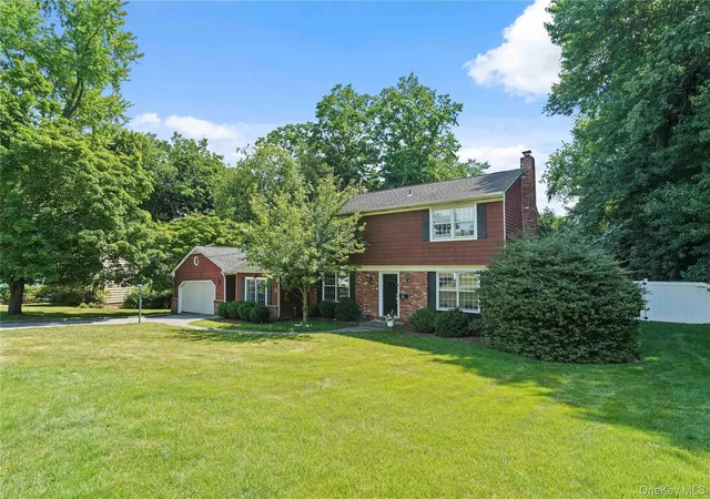Photo 1 of Single family home for sale at 16 Stephen Dr, Greenburgh, NY 10591 | MLS# 1017900 | Listing updated on 2026-09-13