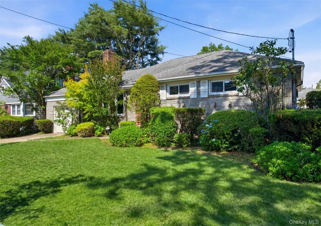 Photo 3 of Single family home for sale at 169 Landau Ave, Hempstead, NY 11001 | MLS# 1018277 | Listing updated on 2026-09-12