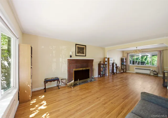 Photo 3 of Single family home for sale at 169 Landau Ave, Hempstead, NY 11001 | MLS# 1018277 | Listing updated on 2026-10-17