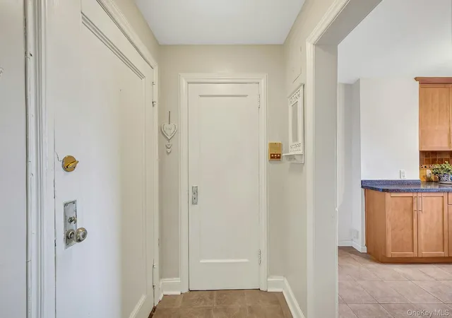 Photo 3 of Condo for sale at 36 Westview Ave #1B, Eastchester, NY 10707 | MLS# 1018556 | Listing updated on 2026-09-22