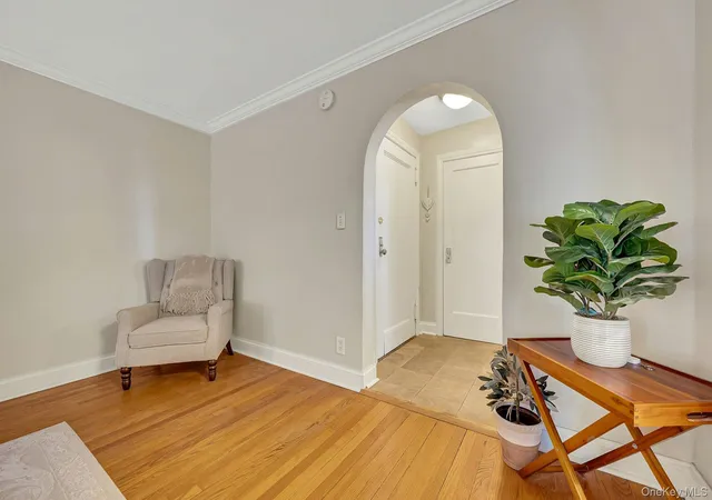 Photo 3 of House for sale at 36 Westview Ave #1B, Eastchester, NY 10707 | MLS# 1018556 | Listing updated on 2026-09-22