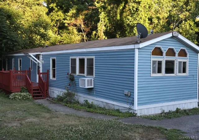 Photo 1 of Sale Pending at 116 New Rd #Stop 4, Milton, NY 12547 | MLS# 1019262 | Listing updated on 2026-09-11
