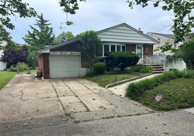 Single family home for sale at 118 Franklin Ave, Hempstead, NY 11565 | MLS# 1019414