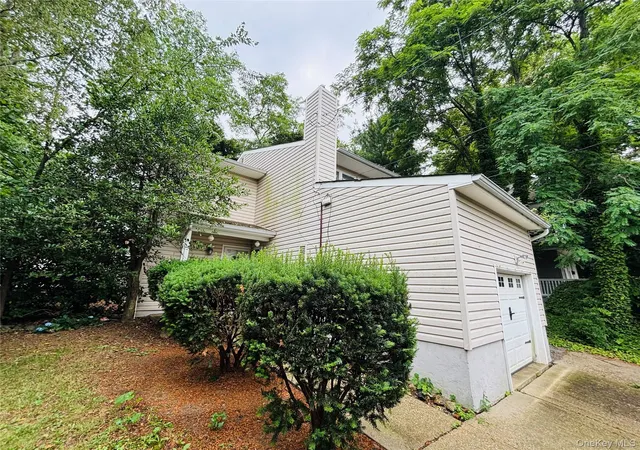 Single family home for sale at 3 Altamont Ave, Sea Cliff, NY 11579 | MLS# 1020045