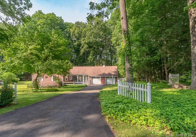 Photo 1 of Single family home for sale at 8 Carroll St, Rosendale, NY 12486 | MLS# 1020354 | Listing updated on 2026-09-10