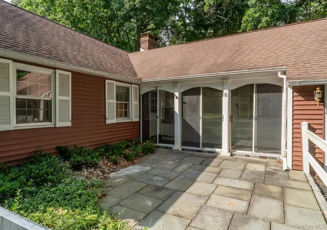 Photo 3 of Single family home for sale at 8 Carroll St, Rosendale, NY 12486 | MLS# 1020354 | Listing updated on 2026-09-10