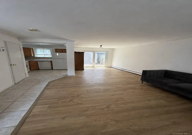Photo 3 of Sale Pending at 920 Broadway #16, Woodmere, NY 11598 | MLS# 1020550 | Listing updated on 2026-09-10