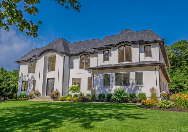 Photo 2 of Mansion for sale at 5 Somner Dr, Dix Hills, NY 11746 | MLS# 1021536 | Listing updated on 2026-09-14