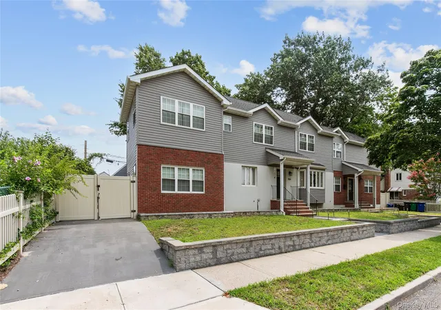 Single family home for sale at 8015 Little Neck Pkwy, New York, NY 11004 | MLS# 1022700