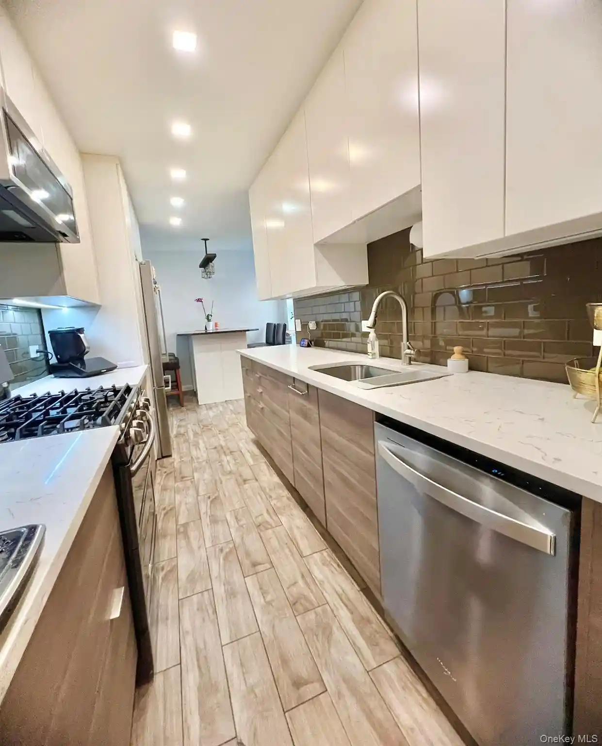 Listing Photo 1 - Condo for sale in 83-30 98Th St located at 83-30 98Th St, New York, NY 11421 - Unit #3A