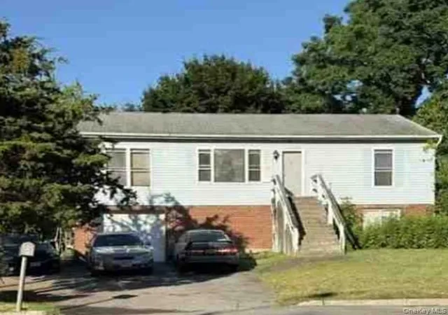 Photo 1 of Single family home for sale at 5 Flemming Dr, Newburgh, NY 12550 | MLS# 1023081 | Listing updated on 2026-09-14