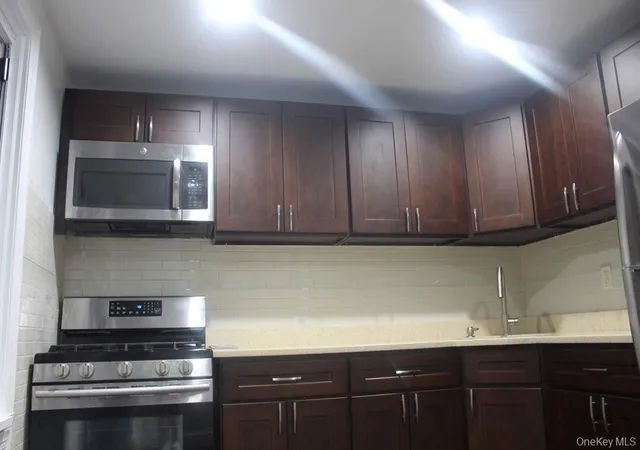 Photo 3 of Single family home for sale at 190 40 103rd Avenue, New York, NY 11423 | MLS# 1023152 | Listing updated on 2026-09-10