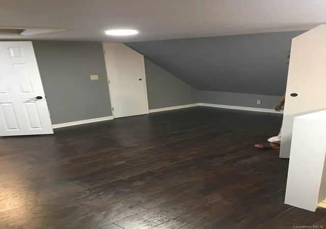 Photo 3 of Single family home for sale at 190-40 103rd Avenue, New York, NY 11423 | MLS# 1023152 | Listing updated on 2026-09-10
