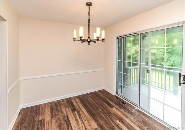 Photo 3 of Sale Pending at 405 Bentley Ct, Southeast, NY 10509 | MLS# 1023154 | Listing updated on 2026-09-30