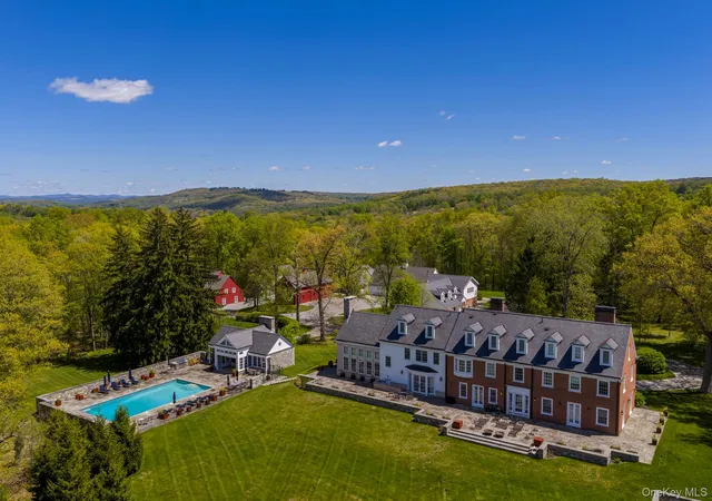 Photo 3 of Mansion for sale at 482 Overlook Rd, Washington, NY 12545 | MLS# 1023552 | Listing updated on 2026-09-11