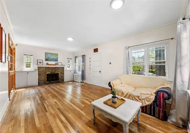 Listing Photo 5 - Condo for sale in building located at 140-50 Quince Ave, New York, NY 11355