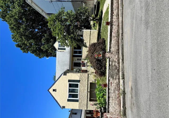 Photo 2 of Multi family home for sale at 57 Woodruff Ave, Bronxville, NY 10708 | MLS# 1023869 | Listing updated on 2026-09-11