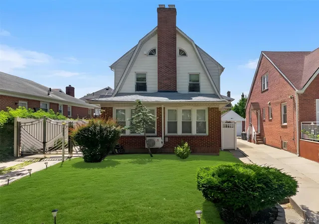 Photo 2 of Single family home for sale at 3822 205th Street, New York, NY 11361 | MLS# 1024422 | Listing updated on 2026-09-14