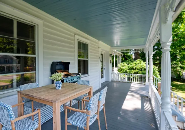 Photo 2 of Single family home for sale at 1402 Albany Ave, Kinderhook, NY 12184 | MLS# 1024450 | Listing updated on 2026-09-15