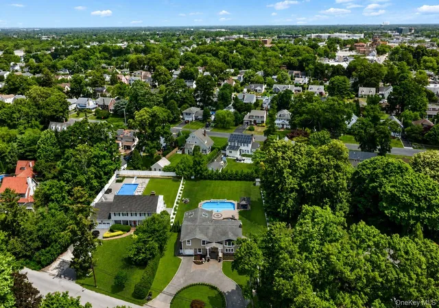 Photo 3 of Single family home for sale at 236 Windsor Ave, Islip, NY 11718 | MLS# 1024524 | Listing updated on 2026-09-12