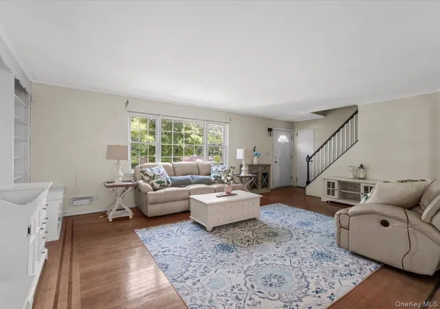 Photo 3 of Sale Pending at 42 Berkshire Rd, Yonkers, NY 10710 | MLS# 1025020 | Listing updated on 2026-09-14