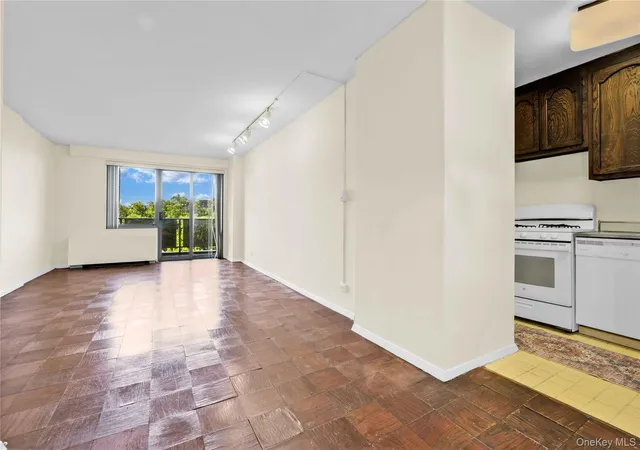 Listing Photo 5 - Condo for sale in building located at 175-20 Wexford Ter, New York, NY 11432 - Unit #10A