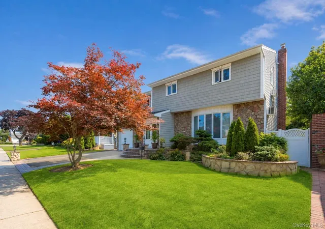 Photo 2 of Sale Pending at 3455 Howard Blvd, Baldwin, NY 11510 | MLS# 1025610 | Listing updated on 2026-09-10