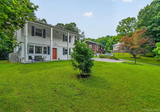 Photo 3 of Single family home for sale at 206 Lafayette Ave, Cortlandt, NY 10567 | MLS# 1025898 | Listing updated on 2026-09-17