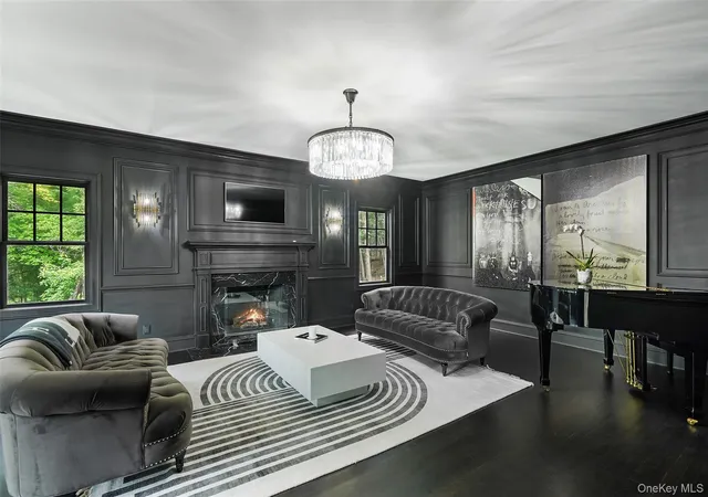 Photo 2 of Single family home for sale at 487 Bedford Ctr Rd, Bedford, NY 10506 | MLS# 1026033 | Listing updated on 2026-09-14