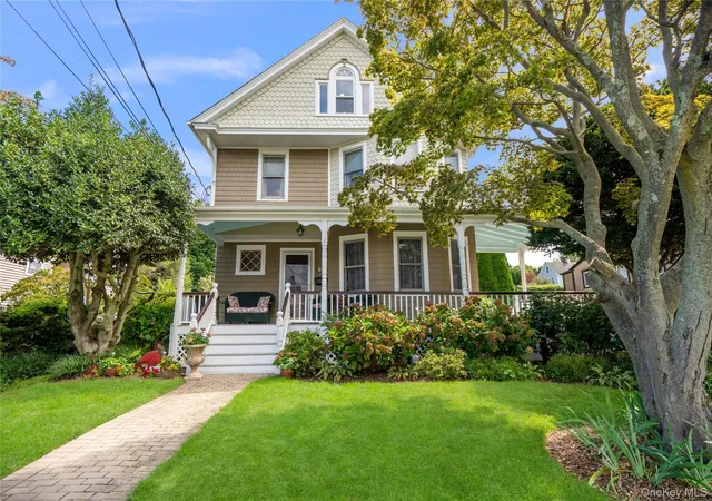 Photo 1 of Single family home for sale at 43 Kellogg St, Oyster Bay, NY 11771 | MLS# 1026156 | Listing updated on 2026-09-14