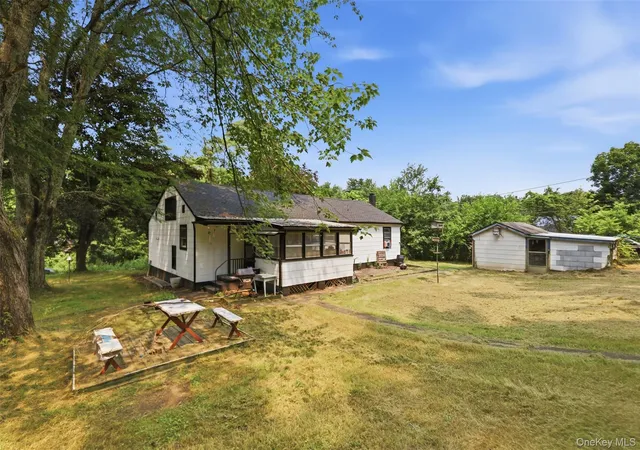 Photo 3 of Single family home for sale at 98 Dellay Ave, Kingston, NY 12401 | MLS# 1026286 | Listing updated on 2026-09-15