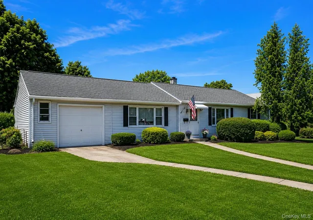 Photo 2 of Single family home for sale at 43 Plainedge Dr, Oyster Bay, NY 11714 | MLS# 1026385 | Listing updated on 2026-09-15