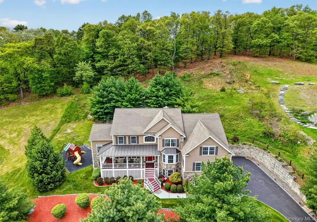 Photo 1 of Single family home for sale at 219 Country Clb Rd, Hopewell Junction, NY 12533 | MLS# 1026787 | Listing updated on 2026-09-15