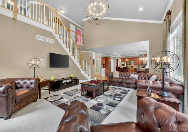 Photo 4 of Single family home for sale at 219 Country Clb Rd, Hopewell Junction, NY 12533 | MLS# 1026787 | Listing updated on 2026-09-15