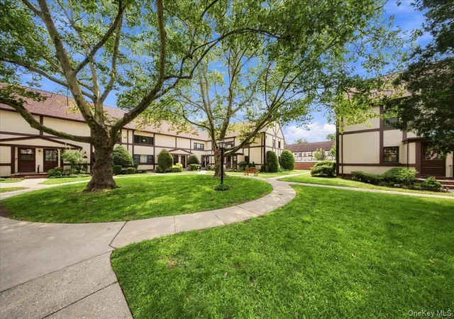 Photo 4 of Sale Pending at 280 Cherry Valley Ave #A2, Hempstead, NY 11530 | MLS# 1026821 | Listing updated on 2026-09-11