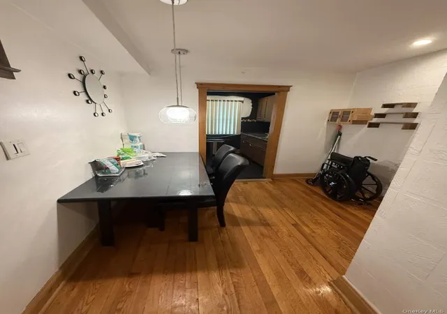 Listing Photo 4 - Condo for sale in building located at 78-27 Springfield Blvd, New York, NY 11364 - Unit #7827