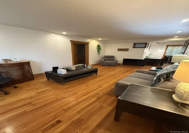 Listing Photo 5 - Condo for sale in building located at 78-27 Springfield Blvd, New York, NY 11364 - Unit #7827