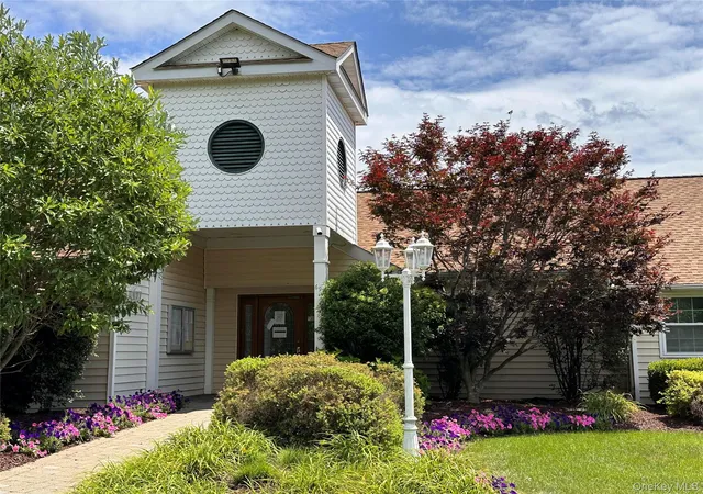 Listing Photo 4 - Condo for sale in building located at 2522 Whispering Hls, Chester Town, NY 10918