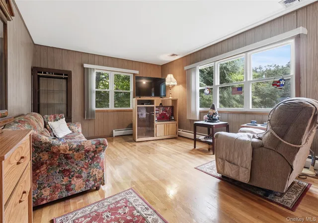 Photo 2 of Single family home for sale at 44 Somerset Ln, Putnam Valley, NY 10579 | MLS# 1027729 | Listing updated on 2026-09-14
