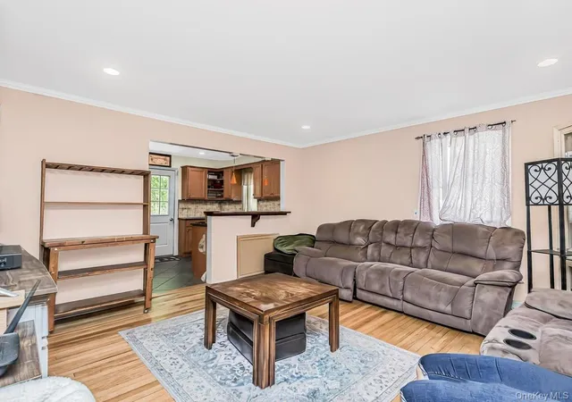 Photo 2 of Sale Pending at 29 S Washington Ave, Greenburgh, NY 10530 | MLS# 1028072 | Listing updated on 2026-09-12