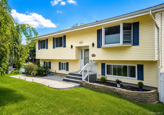 Photo 1 of Sale Pending at 24 Beth Dr, Middletown, NY 10941 | MLS# 1028362 | Listing updated on 2026-09-11