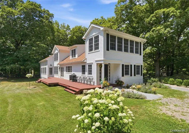Photo 3 of Single family home for sale at 11 Haggerty Hl Rd, Rhinebeck, NY 12572 | MLS# 1028649 | Listing updated on 2026-09-23