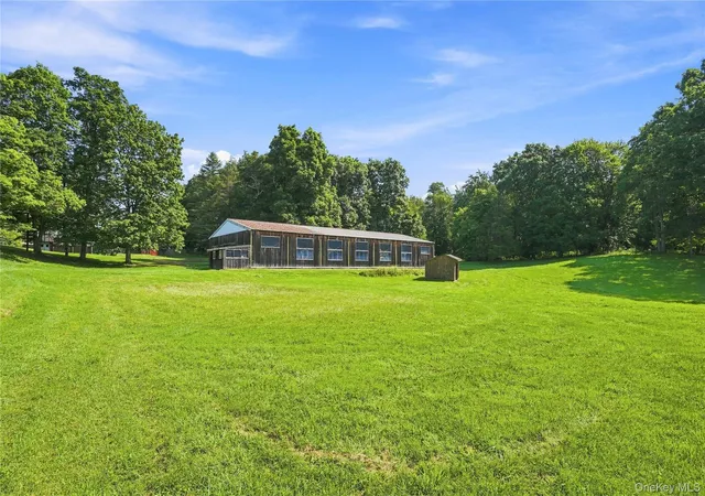 Photo 4 of Single family home for sale at 11 Haggerty Hl Rd, Rhinebeck, NY 12572 | MLS# 1028649 | Listing updated on 2026-09-23