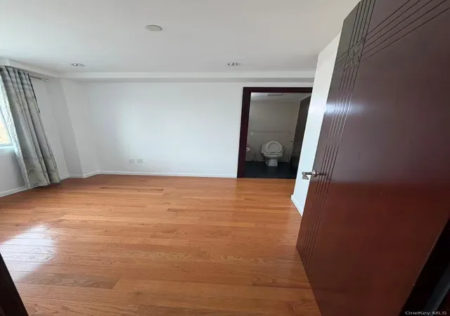 Photo 4 of Sale Pending at 92 Canal St #6C, New York, NY 10002 | MLS# 1028711 | Listing updated on 2026-09-14