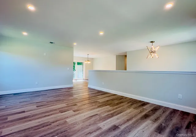 Photo 3 of Single family home for sale at 25 Walnut St, Brookhaven, NY 11727 | MLS# 1028796 | Listing updated on 2026-09-13