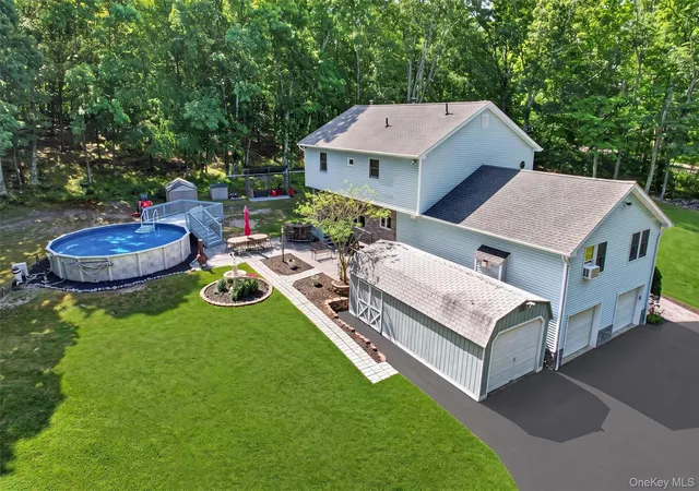Photo 3 of Single family home for sale at 2810 County Route 1, Greenville, NY 12771 | MLS# 1028846 | Listing updated on 2026-09-13